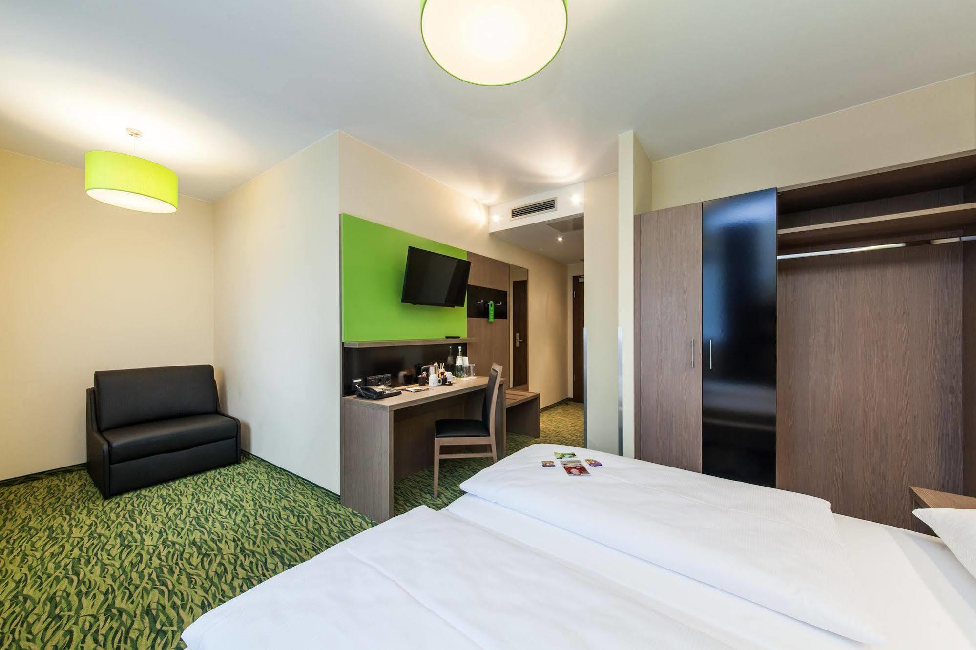 Novum Style Hotel Aldea Berlin Exterior photo