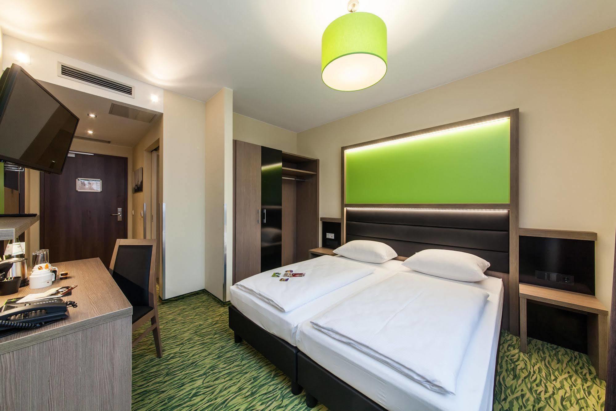 Novum Style Hotel Aldea Berlin Exterior photo