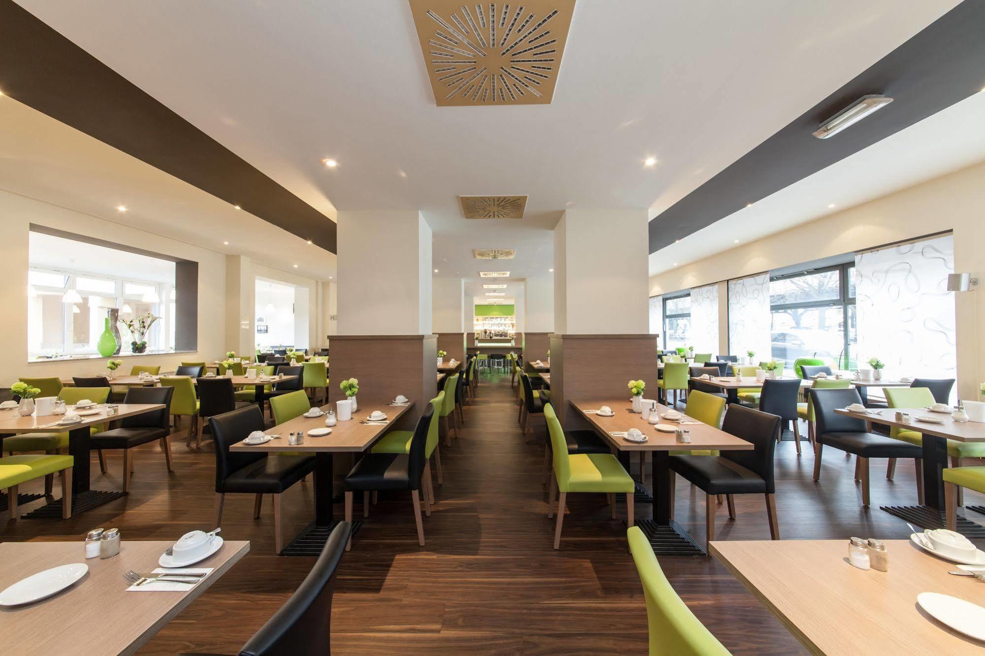 Novum Style Hotel Aldea Berlin Exterior photo