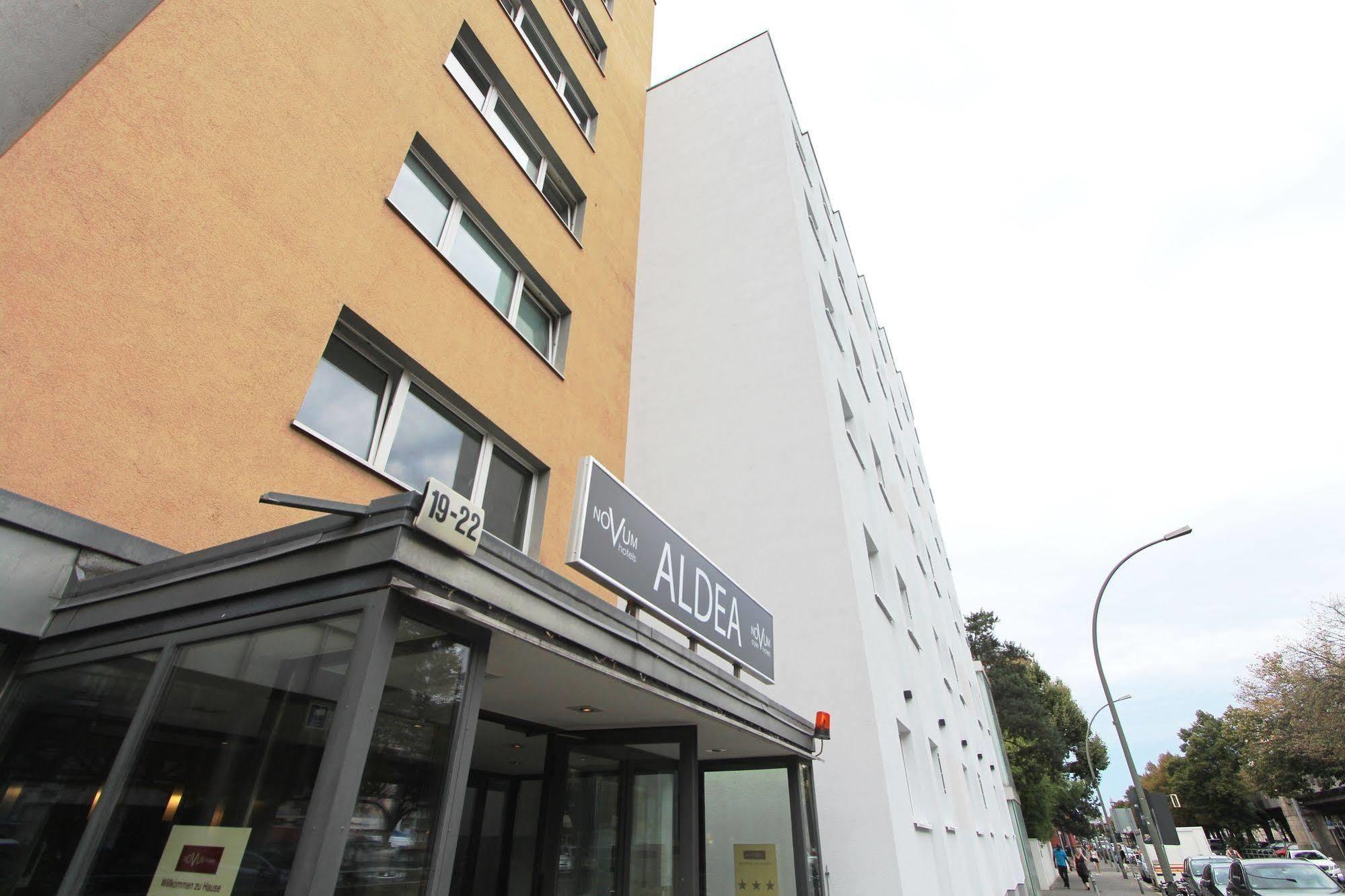 Novum Style Hotel Aldea Berlin Exterior photo