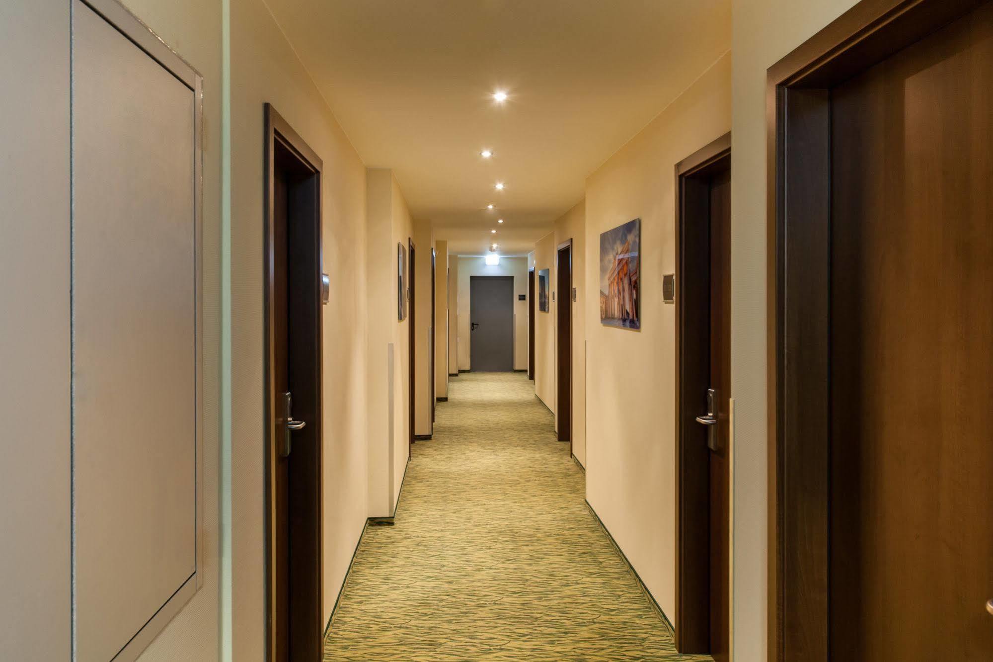 Novum Style Hotel Aldea Berlin Exterior photo